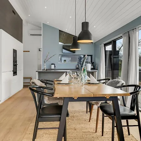 Awesome Home In Hadsund With Wifi Hadsund