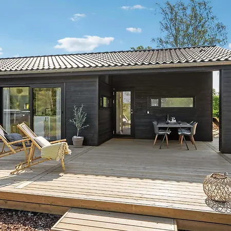3 Bedroom Gorgeous In Holiday home Hadsund