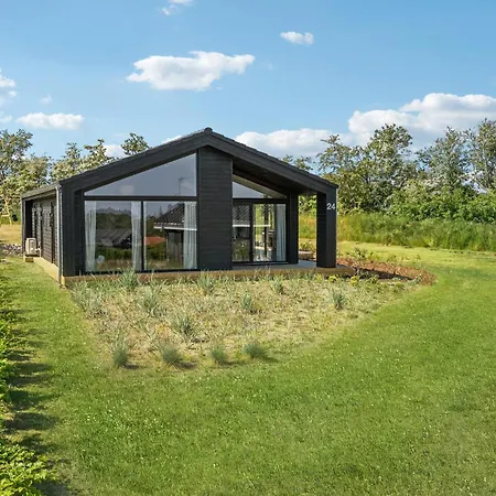 3 Bedroom Gorgeous In Nyaraló