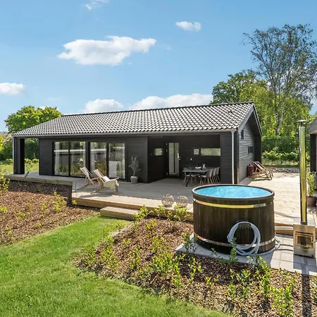 3 Bedroom Gorgeous In * Hadsund