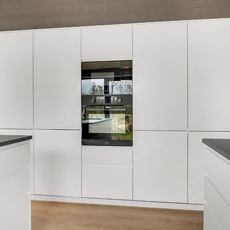 3 Bedroom Gorgeous In Nyaraló *