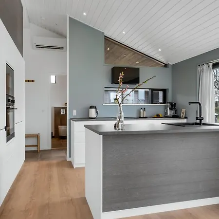 3 Bedroom Gorgeous In Nyaraló *